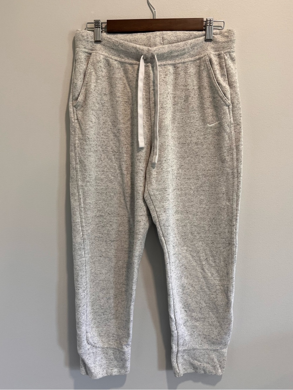 Nike Joggers Pants Athletic Therma Tapered Training Heather Women's M